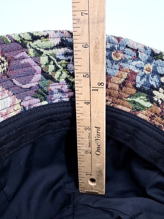 ? Vintage Y2K Floral Tapestry Bucket Hat Made in Japan main image 9